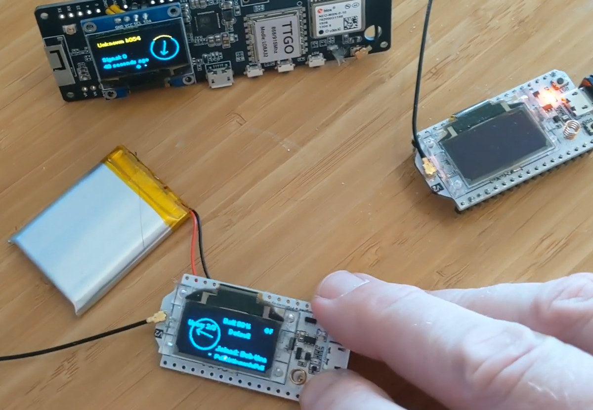 Meshtastic compatible LoRa hardware board